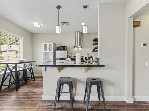 82075 Country Club Dr Unit 22, Indio, CA 92201