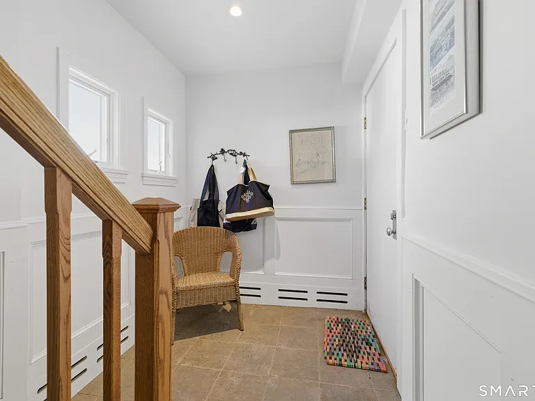 2 Miller St — Photo 19