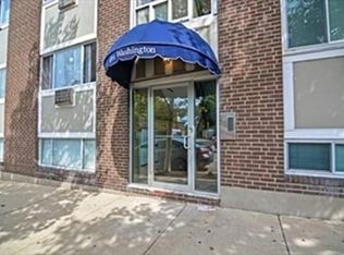 461 Washington St APT 301, Brighton, MA 02135