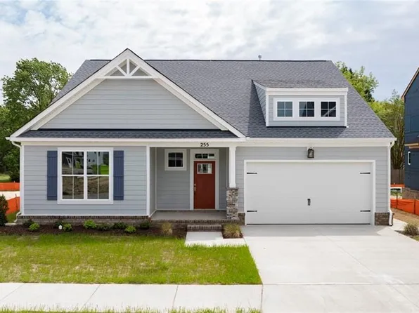 255 McCormick Dr, Suffolk, VA 23434