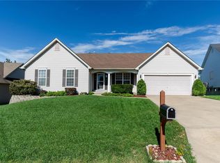 3317 Douglas Fir Cir, Saint Charles, MO 63303