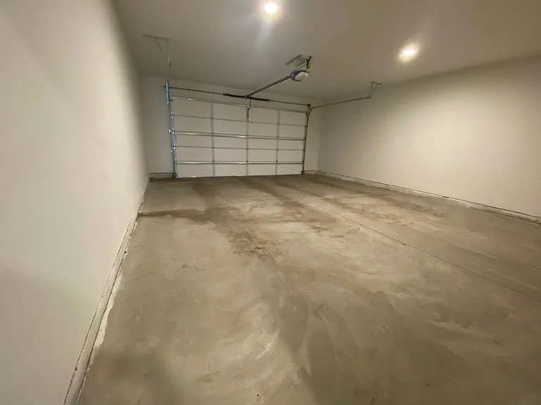 2513 N Benjamin Ln — Photo 31