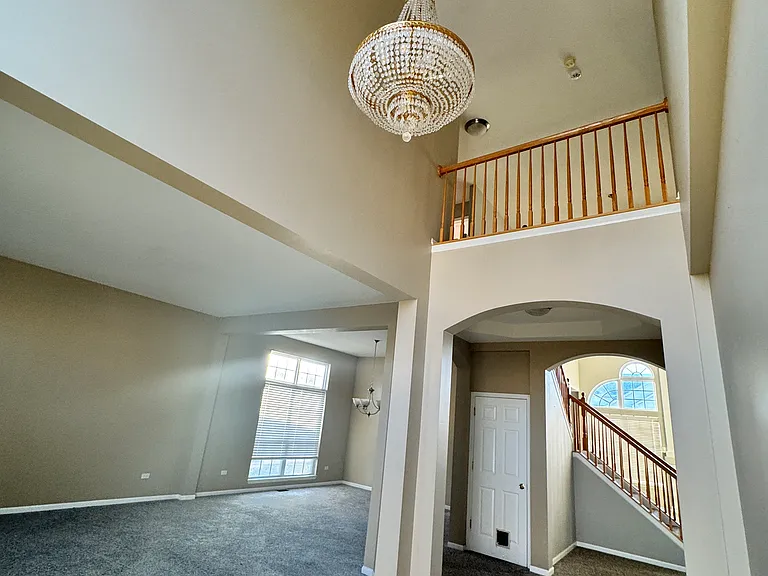 1339 Palisades Dr — Photo 10