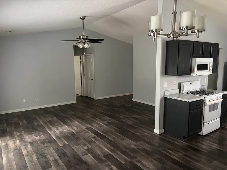 6359 Gary Moore Ln — Photo 14