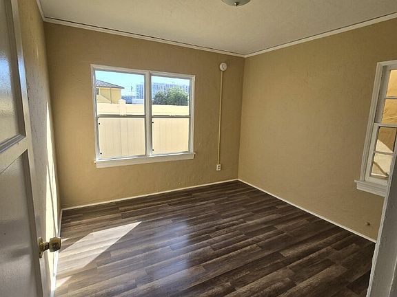 3rd image of 5641 Elmer Ave #3