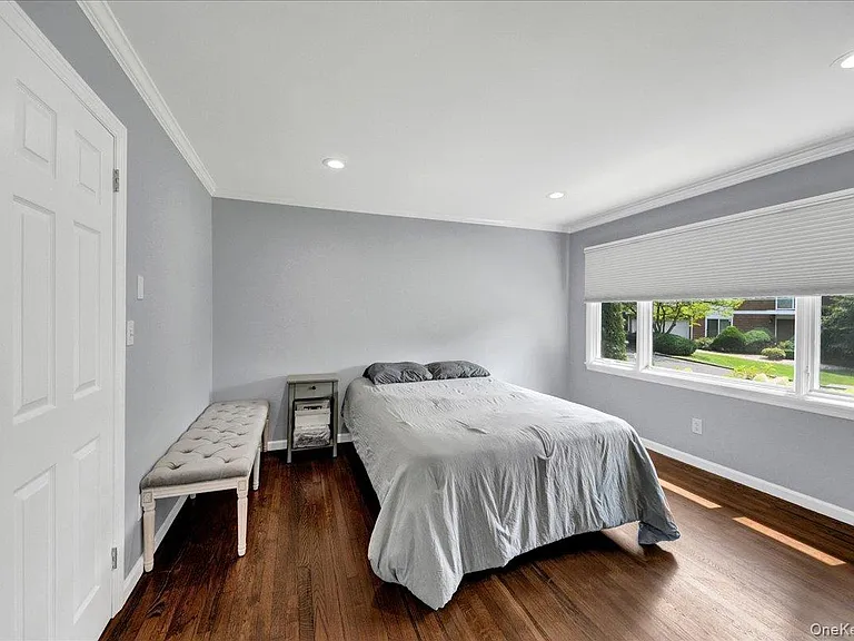 2 Stonycrest Rd — Photo 16