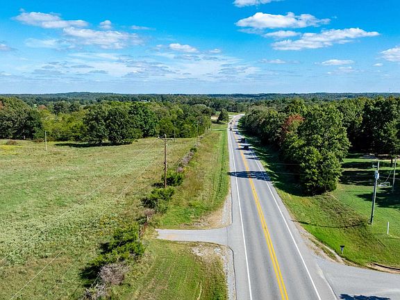 3rd image of 167 Highway