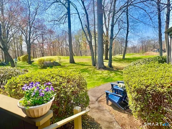 261 Agawam Drive #A, Stratford, CT 06614