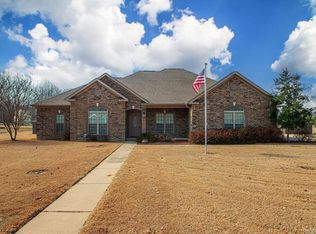 1009 Ridgewood Dr, Little Rock, AR 72206