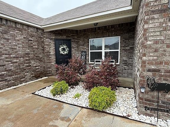 3rd image of 2095 Matthews Meadows Ln