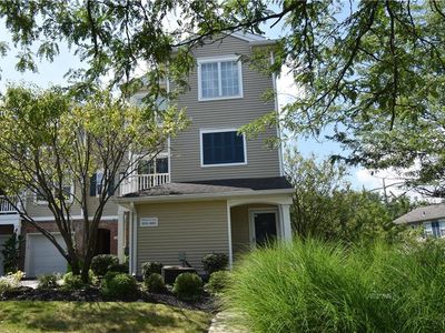 862 Nittany Ct, Allentown, PA, 18104