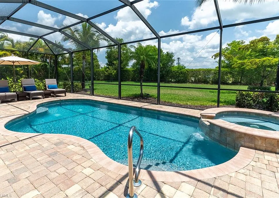 9372 Vercelli Ct