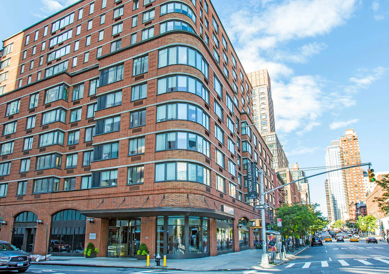 505 W. 54th Street — Photo 2