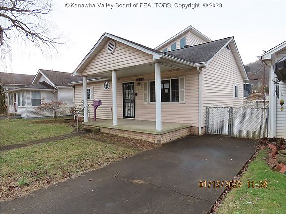 2nd image of 5213 Noyes Ave