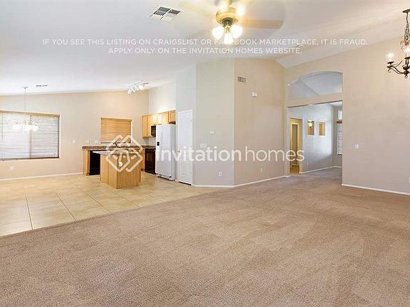 4th image of 2822 S 81st Ave