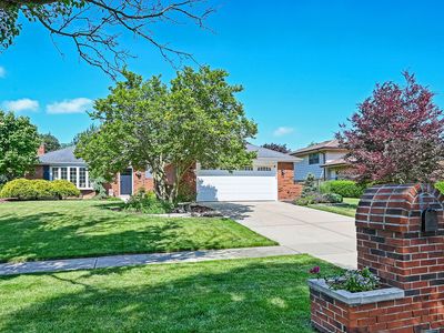 7800 Brunswick Rd, Darien, IL, 60561