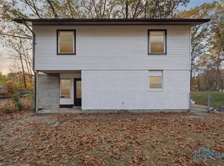 338 Oak Hill Ct, Holland, OH 43528