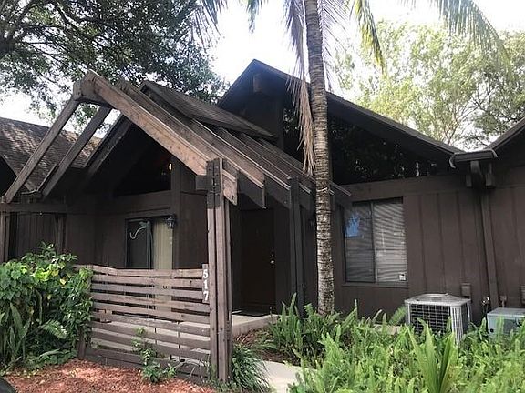 2nd image of 517 N University Dr #517