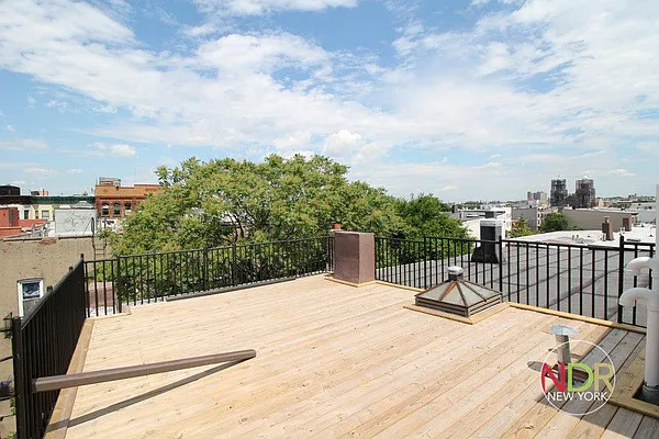 Rented by Next Door Realty NYC | media 9