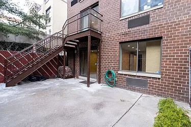 Rented by Platinum Properties