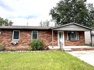 37197 Jefferson Ave, Harrison Township, MI 48045