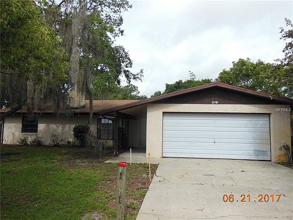 5th image of 35715 Dawn Dr