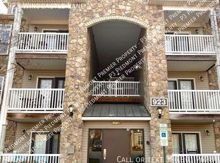 923 Windcastle Ln, Winston Salem, NC 27105