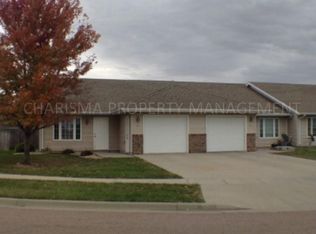 302 Harvest Trail Harrisburg Sd #57032, Harrisburg, SD 57032