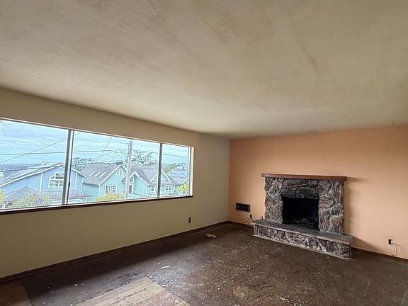 3rd image of 930 Ferdinand Ave
