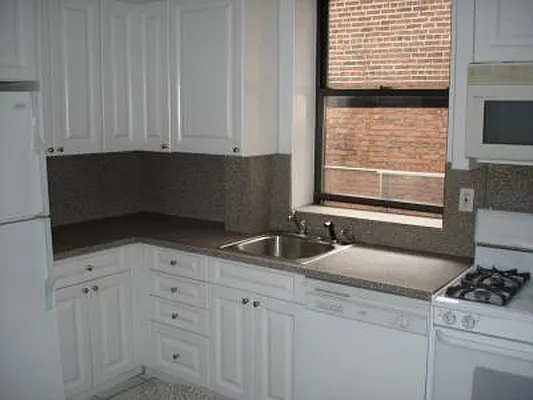 Rented by Mark David | media 30