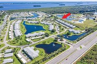 2nd image of 473 Grove Isle Cir #473