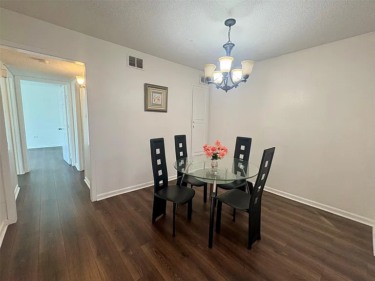 2744 Briarhurst Dr #38 — Photo 8