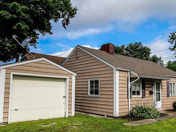 2nd image of 224 Hilbish Ave