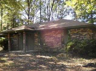 2732 Shannon Valley Rd, Pine Bluff, AR 71603