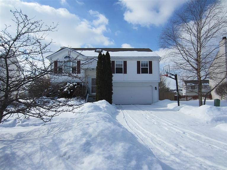 1st image of 7482 Lochmoor Dr
