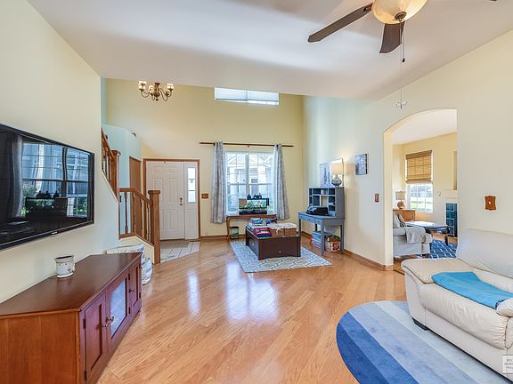 Neutral decor throughout, just move in and enjoy the wonderful open floor plan.