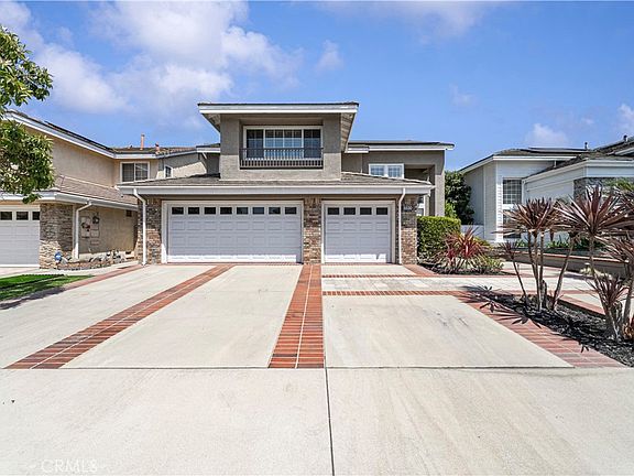 3rd image of 5530 Samantha Ave