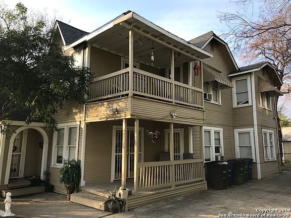 2nd image of 1015 W Mistletoe Ave