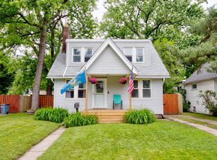 241 E Cambourne St, Ferndale, MI 48220