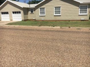 901 E Tate St, Brownfield, TX 79316