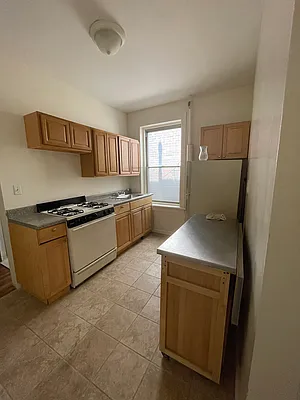 Rented by Bond New York | media 1