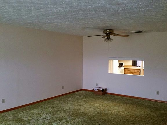 3rd image of 344 NW Ferris Dr