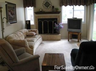 1660 Eastridge Dr #4-102, Anchorage, AK 99501