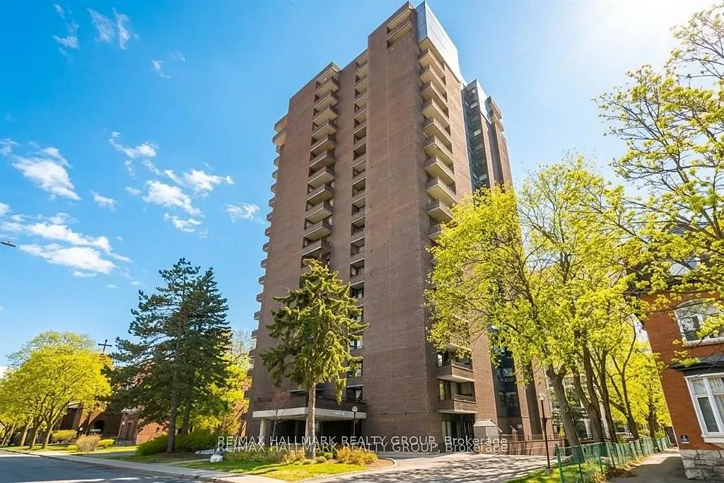 2 bed, $2,950 — Photo 2