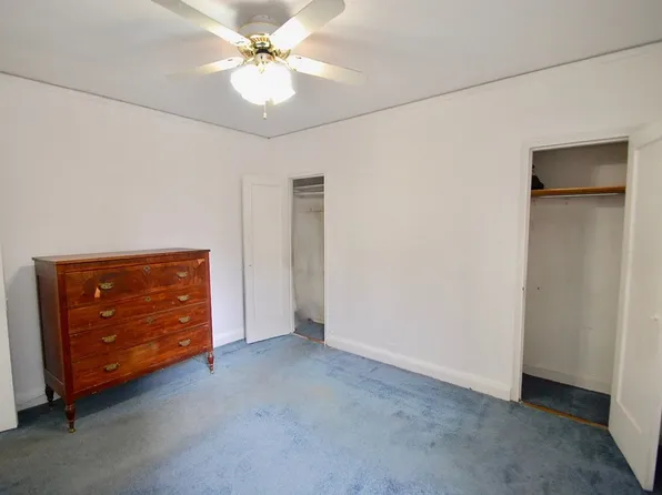 43-10 48th Avenue image 4 of 7