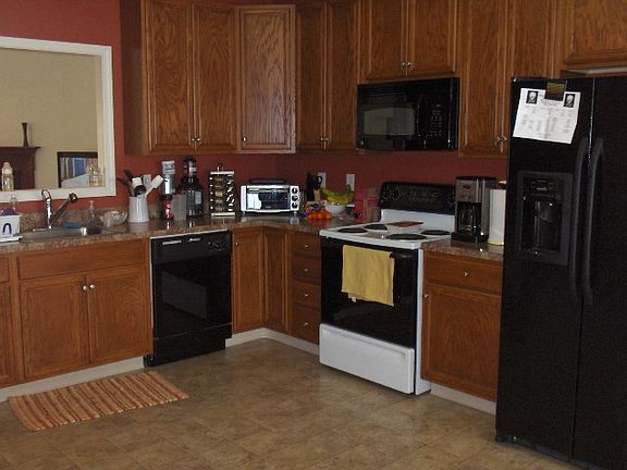 5th image of 254 Camerton Ln