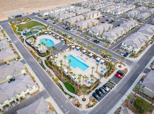 12286 Glass Desert Rd #4, Las Vegas, NV 89183