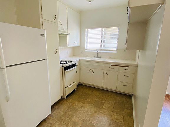 2nd image of 5519 Homeside Ave APT 7
