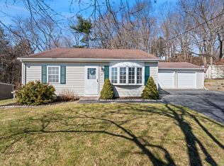29 Jenna Rd, Wallingford, CT 06492
