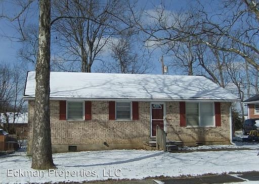 1st image of 3705 Red River Dr